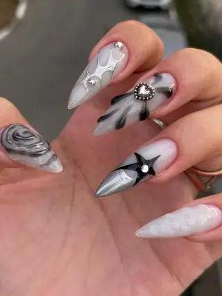 ネイル 波 なみのネイルデザイン