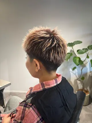 メンズ 長尾ゆりの/ボブ/ ベージュ/ハイトーンのヘアスタイル