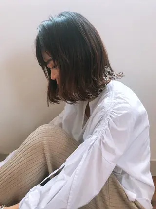 ミディアム レイヤーカット🎀 kanaのヘアスタイル