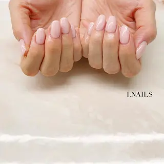 ネイル アイネイルズ所属・早川 梓のネイルデザイン