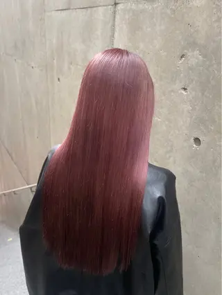 ロング LEF TATEMACHI所属・西山祐生/ハイトーン /ケアブリーチ/艶髪のヘアスタイル