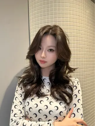 セミロング 透明感ある艶カラー / KAKOのヘアスタイル