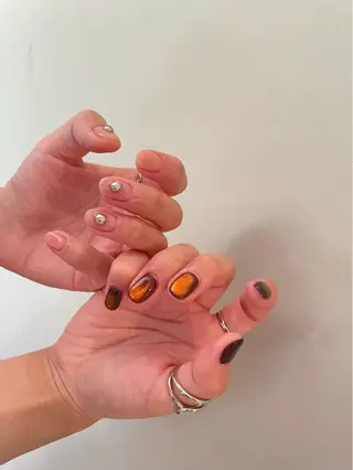 ネイル SALON VILLAGE AOYAMA 2nd.所属・NAKAMURA HARUKAのネイルデザイン