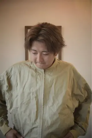 カラー 矢沼 智貴のヘアスタイル