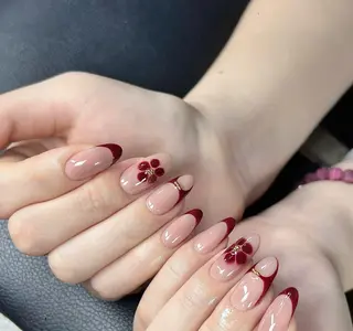 ネイル T. Leeのネイルデザイン