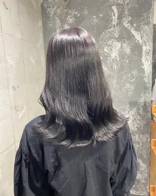 ロング カラー ハイトーンカラー 🦄レイヤーカットのヘアスタイル