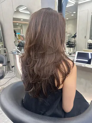 ロング MOMOHA/ 🍑レイヤーカットのヘアスタイル