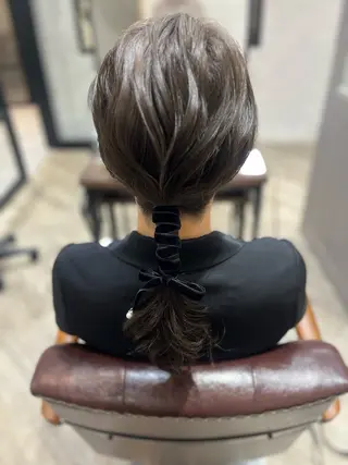 セミロング ヘアアレンジ 🫧ぷる艶カラー🫧 Yuubi🦩のヘアスタイル