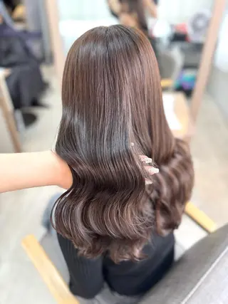 ロング カラー 🩶mana🩶艶髪 /カラーオンカラーのヘアスタイル