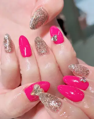 ネイル Rairia nail所属・Rairianail 室橋舞のネイルデザイン