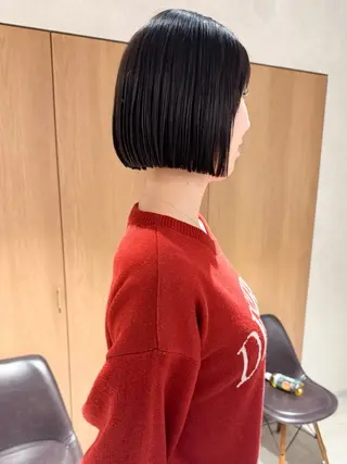 ショート カラー 似合わせぷつっとボブ 縮毛矯正 久保田彩菜のヘアスタイル