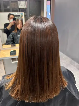 ミディアム カラー 髪のケアリスト高橋 健太郎のヘアスタイル