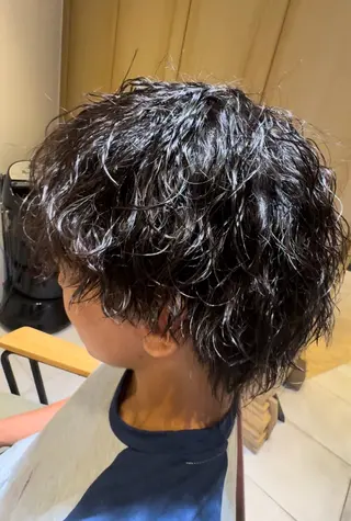 パーマ メンズ 保坂 一真のヘアスタイル