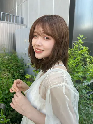 カラー 💟艶カラー・トリー トメント/リサ🤍のヘアスタイル