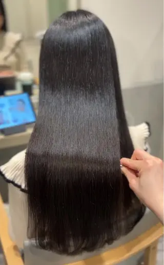 ロング 髪質改善/縮毛矯正/ クロサカ ユウナのヘアスタイル