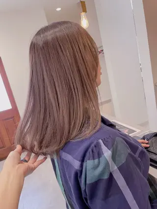 セミロング カラー no4ナチュラル戸祭所属・山越 美裕樹のヘアスタイル