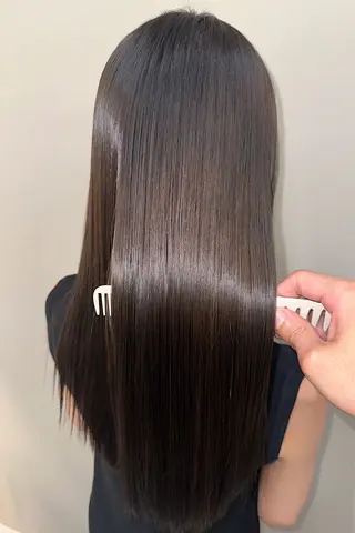 ロング 代表 玉城孝徳のヘアスタイル