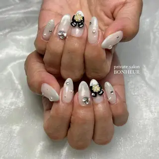ネイル BONHEUR Annaのネイルデザイン