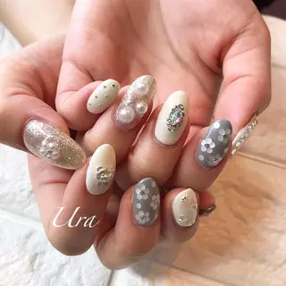ネイル UrakoNail 《nail》のネイルデザイン