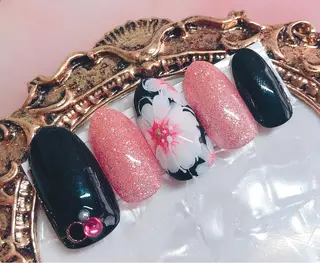 ネイル CROWN プライベートサロンのネイルデザイン
