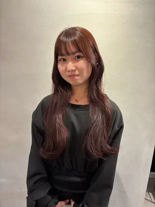 ロング カラー 野口 咲愛のヘアスタイル