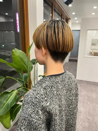 ショート 金井 美悠のヘアスタイル
