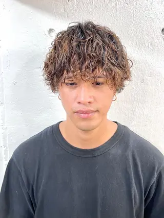 ショート パーマ メンズ 木村陸弥 似合わせ 透明感カラー🌿のヘアスタイル