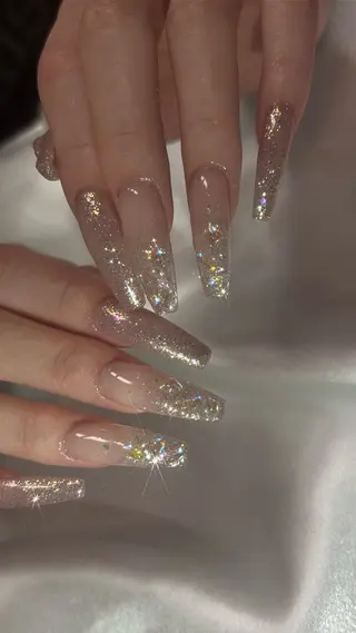 ネイル Lilith 🤍 Runaのネイルデザイン