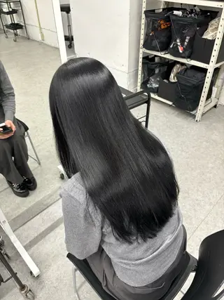 ロング カラー ブリーチなし透明感 ×縮毛矯正🤍ユウのヘアスタイル