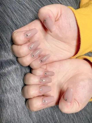 ミディアム ネイル 《LB》ラブリエ Nail&eyeのマツエク・マツパデザイン