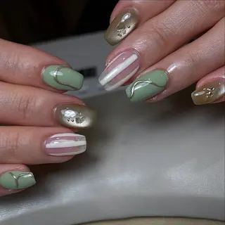 ネイル r'e blanc wakaのネイルデザイン