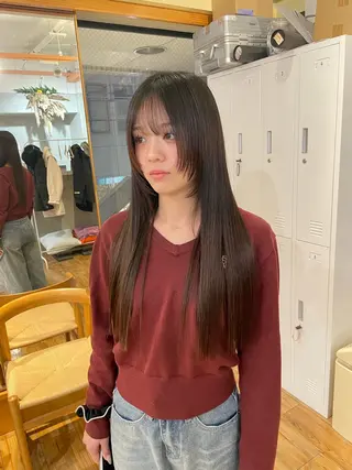 ロング akane .のヘアスタイル