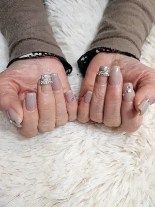 ネイル plus j ゆう˚ʚ♡ɞ˚のネイルデザイン