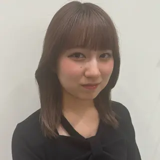 ミディアム カラー rion🪽 /wカラー・縮毛矯正のヘアスタイル
