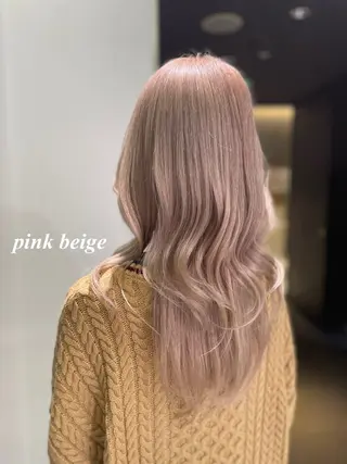 カラー ZAZA AOYAMA所属・ブリーチ・デザイン カラー/江原のヘアスタイル