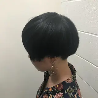 ショート カラー 特別モデル価格 タカシマイッセイのヘアスタイル