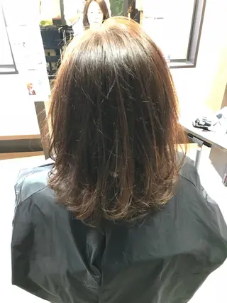 セミロング カラー パーマ 🔶金山 前髪カット レイヤーカット🔶のヘアスタイル