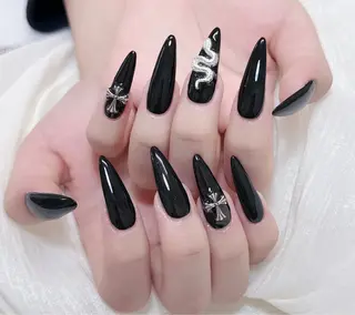 ネイル DUO MI所属・陳 rinaのネイルデザイン