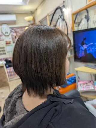 ミディアム カラー ヘルシーヘアーリターン所属・前川 奈緒美のヘアスタイル