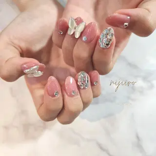 ネイル nailatelier nijiiro.所属・nijiiro🌈 サトウのネイルデザイン