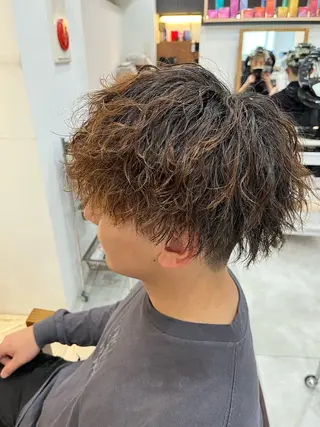 メンズ ユニテバイリトル所属・🏆メンズ特化🥇 店長YUTOのヘアスタイル