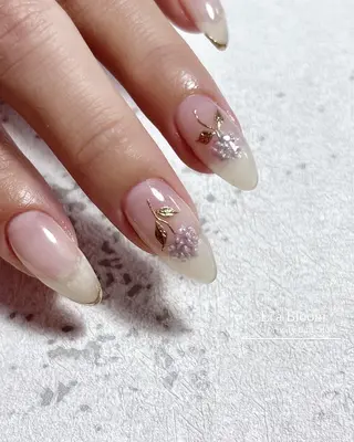 ネイル Li'a Bloom所属・🦋🤍 madoka🤍のネイルデザイン