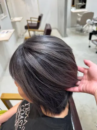 ショート カラー ほの カラー特化/ ブリーチ/ボブのヘアスタイル