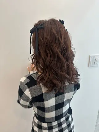 ミディアム ヘアアレンジ ヘアセット/艶カラー 💐nao.のヘアスタイル