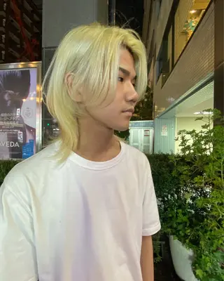 ミディアム sea's所属・ヒラカホ/矢場町/ ブリーチ/似合わせのヘアスタイル