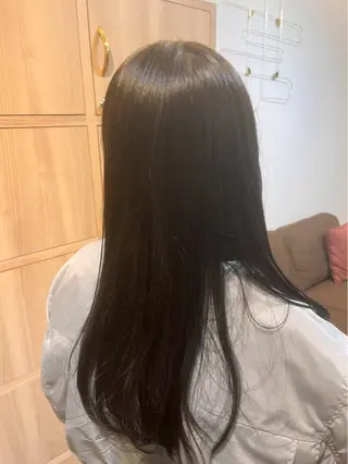 ロング 黒滝 真歩のヘアスタイル