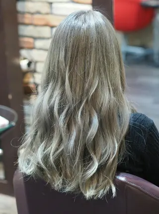 ロング カラー Luxian所属・辻 竜也　のヘアスタイル