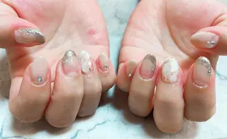 ネイル ネイルリボン 受付スタッフのネイルデザイン