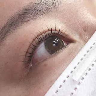 マツエク・マツパ I'myu beauty&eyelash所属・山浦 裕治の眉毛・アイブロウイメージ