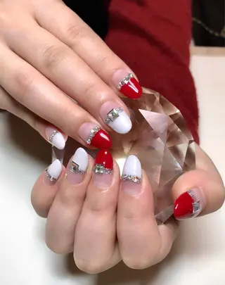 ネイル 'mm所属・'mm  (ミリ) ＭＡＮＡＭＩのネイルデザイン